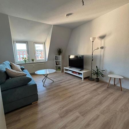 1 Raum Dachgeschosswohnung In Ruhiger Lage Limabach - Oberfrohna Εξωτερικό φωτογραφία